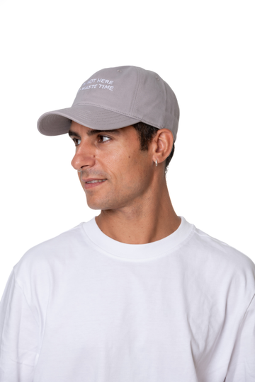 GORRA IM NOT HERE - AHO IBIZA