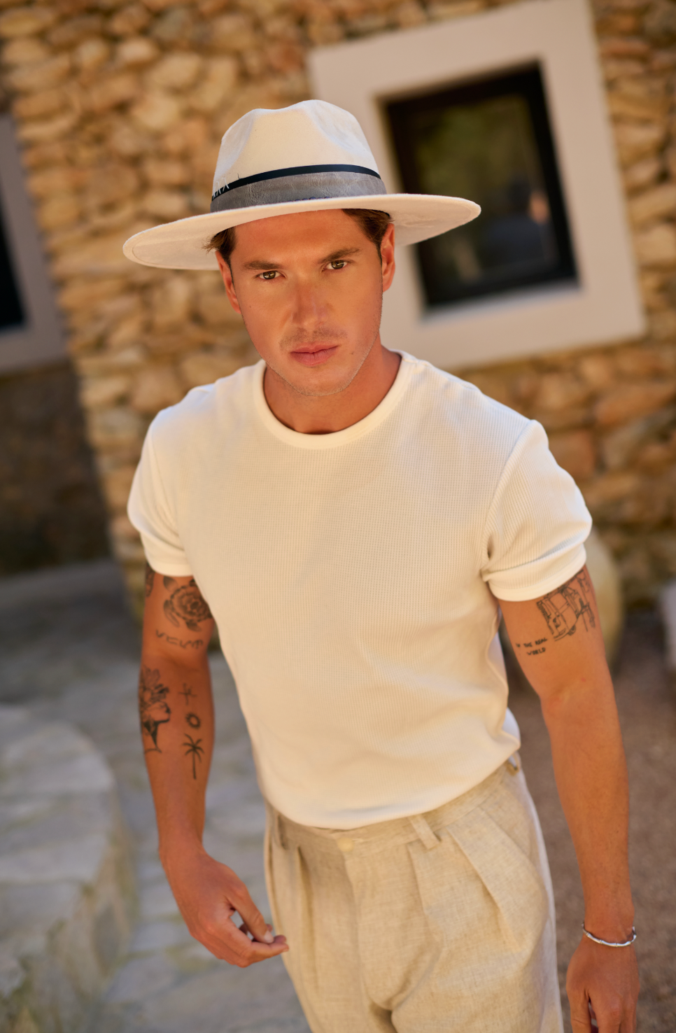 LE MALA WHITE - AHO IBIZA